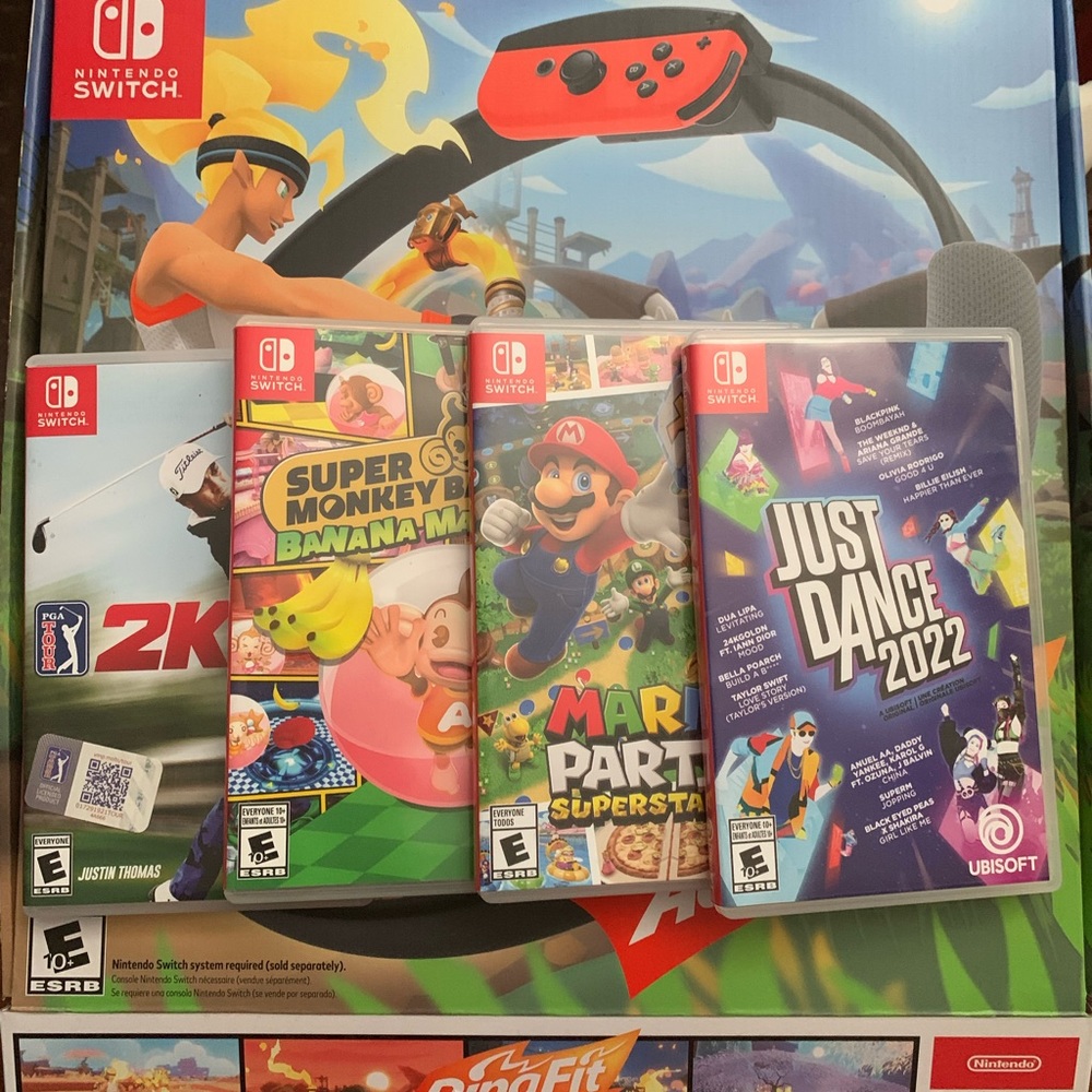 Like New 5 Games for Nintendo Switch + RingFit Adventure Accessories